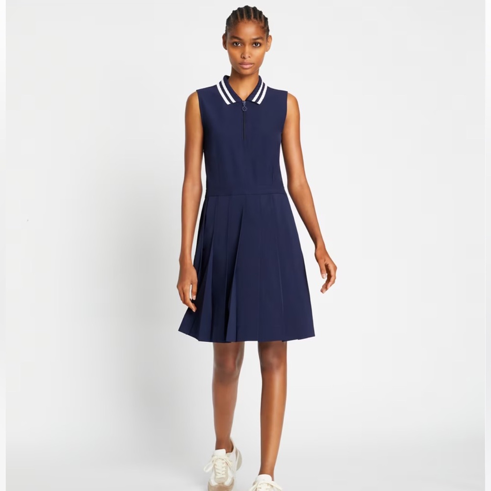 NWT: Tori Burch Performance Pleated Golf Dress (Size: M, Color: Conifer/GREEN)